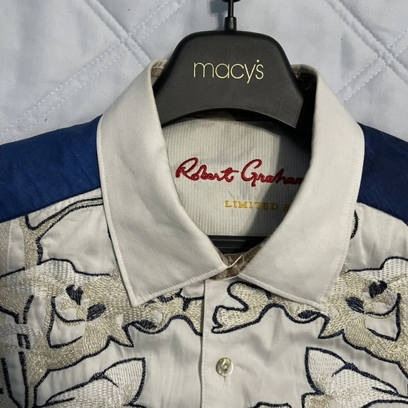 Robert Graham - Picture 8 of 10